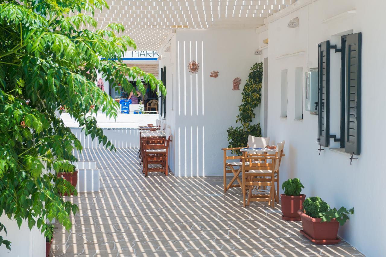 Karma Hotel Platis Gialos  エクステリア 写真
